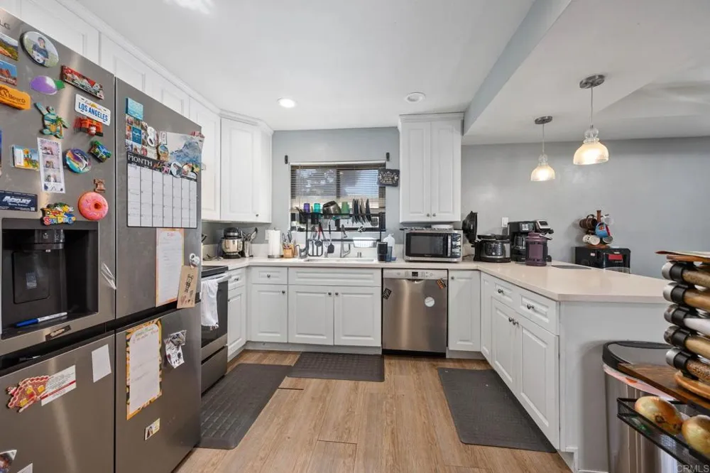 221 Stage Coach Road Oceanside, CA 92057