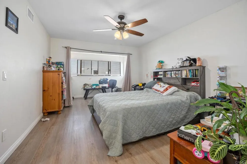 221 Stage Coach Road Oceanside, CA 92057