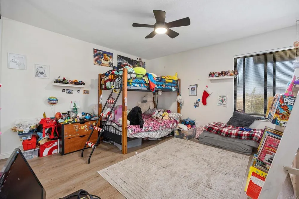 221 Stage Coach Road Oceanside, CA 92057