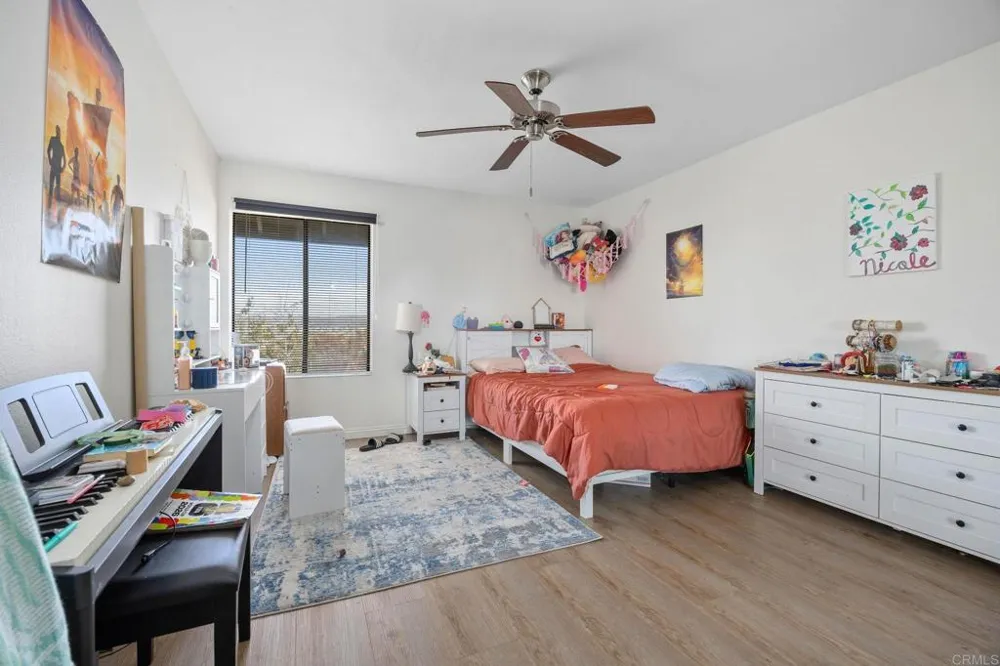 221 Stage Coach Road Oceanside, CA 92057