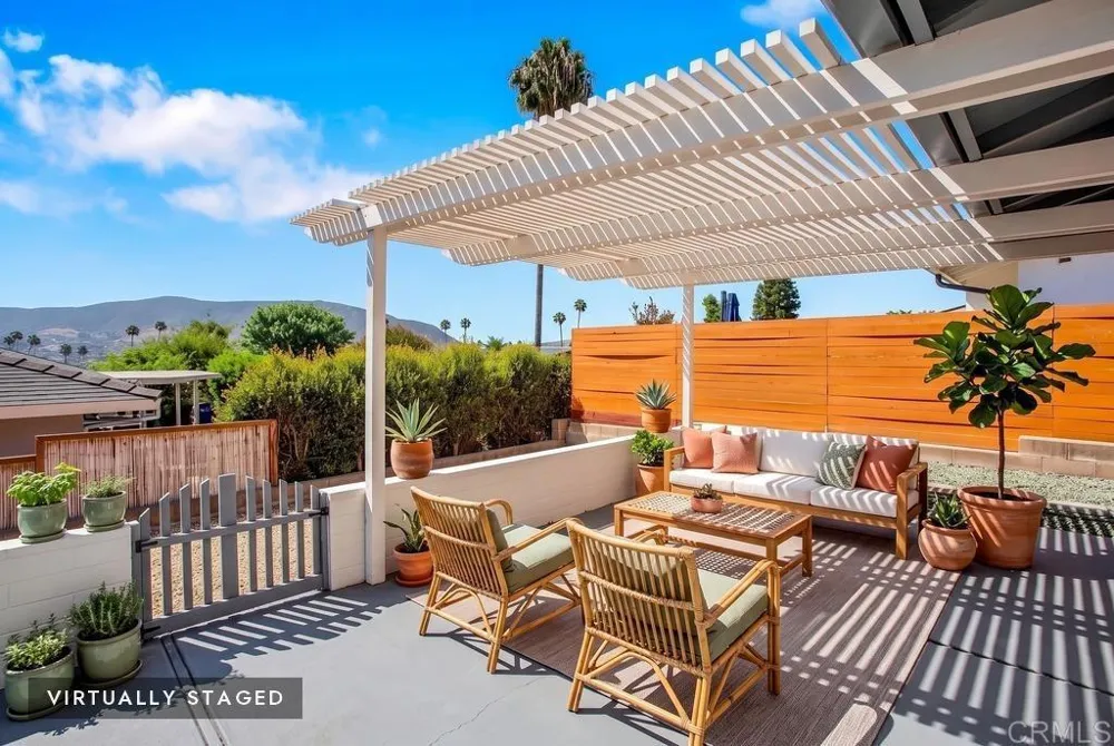 959 La Tierra Drive San Marcos, CA 92078