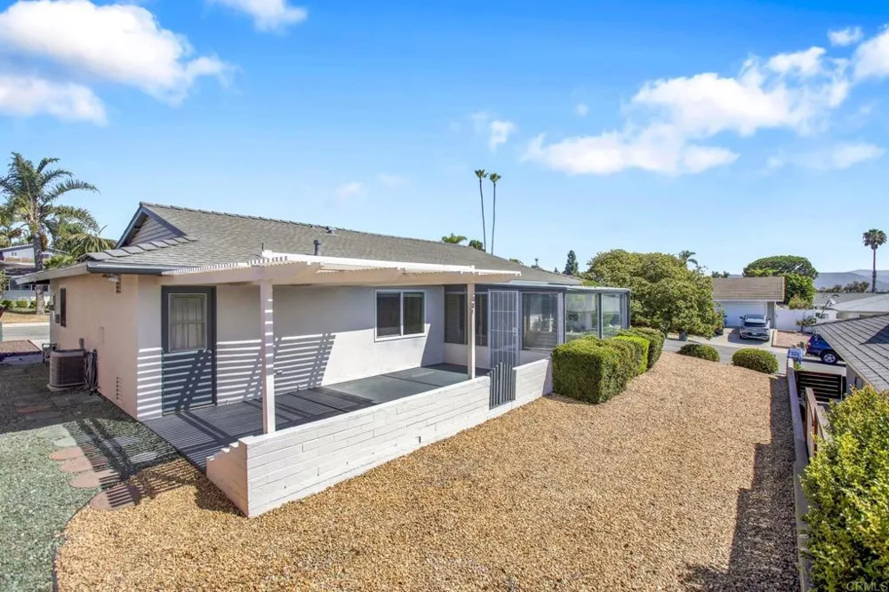 959 La Tierra Drive San Marcos, CA 92078