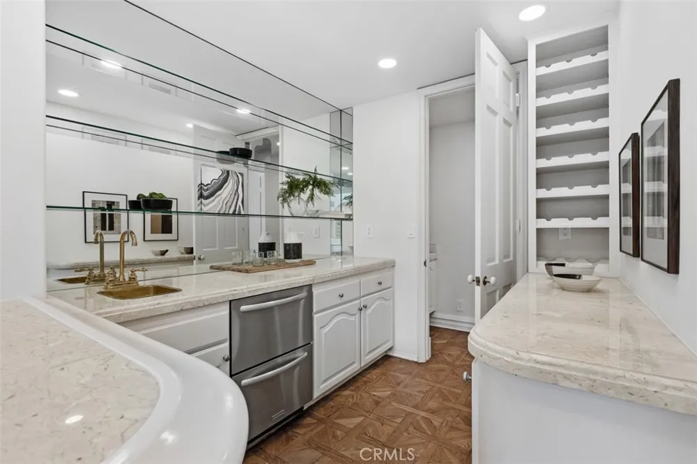 2 Belcourt Newport Beach, CA 92660