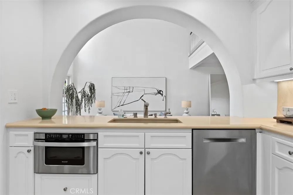 2 Belcourt Newport Beach, CA 92660