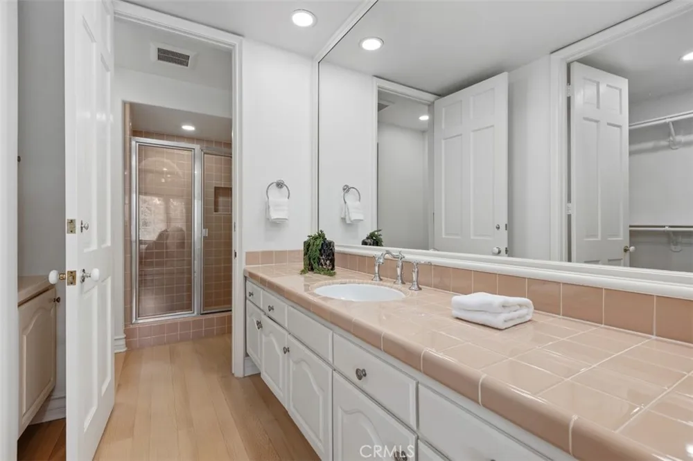 2 Belcourt Newport Beach, CA 92660