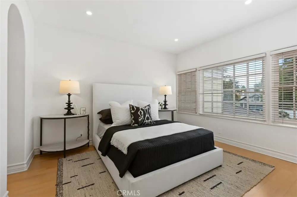 2 Belcourt Newport Beach, CA 92660