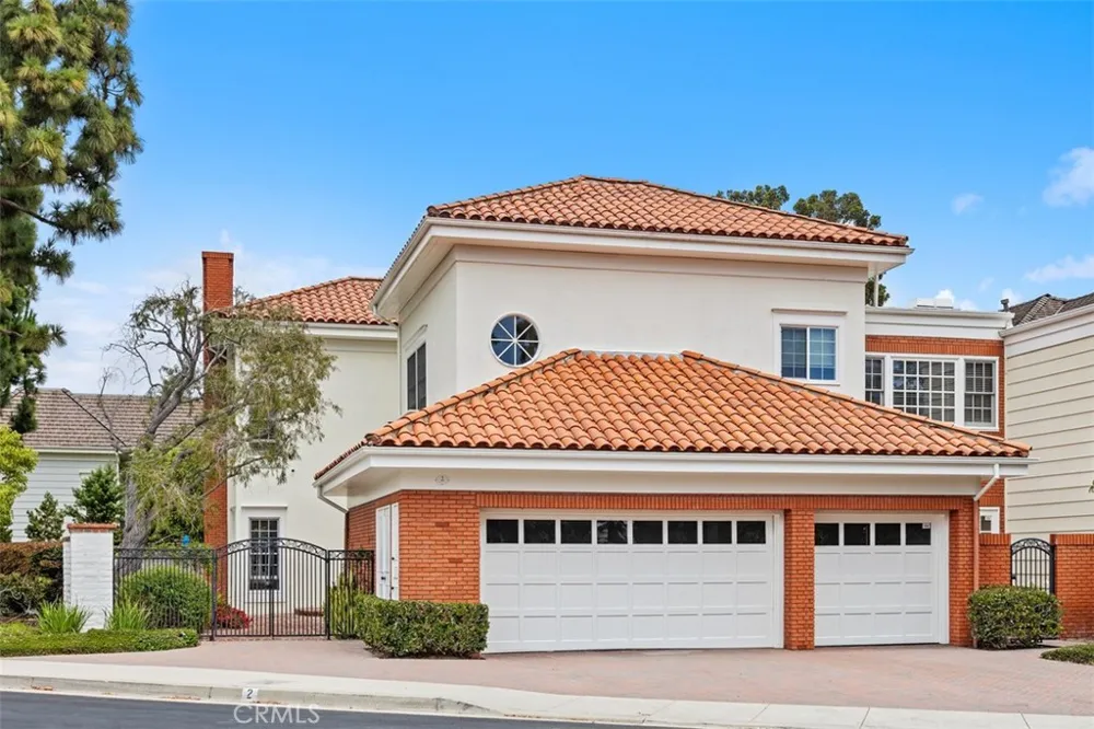 2 Belcourt Newport Beach, CA 92660