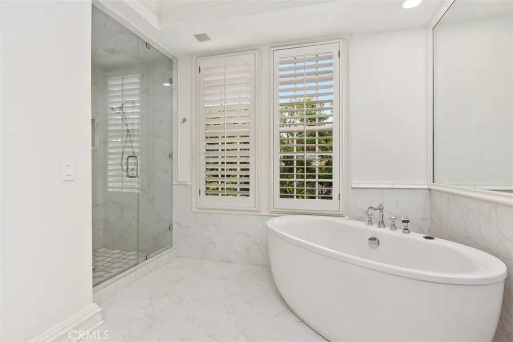 2 Belcourt Newport Beach, CA 92660