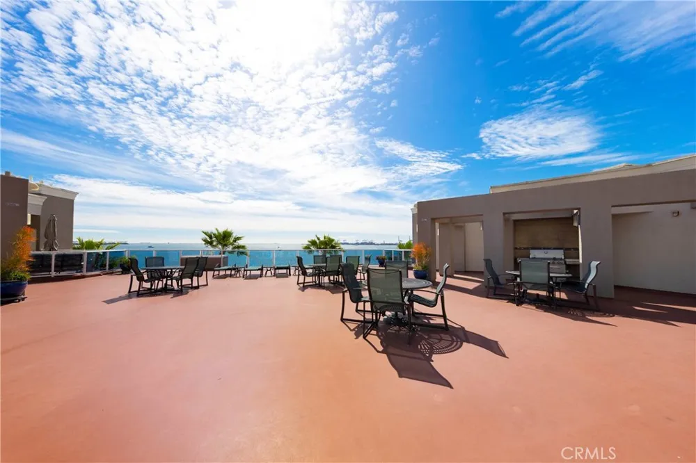 1500 E Ocean Boulevard #206 Long Beach, CA 90802