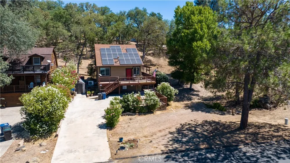 2778 Oak Shores Drive Bradley, CA 93426