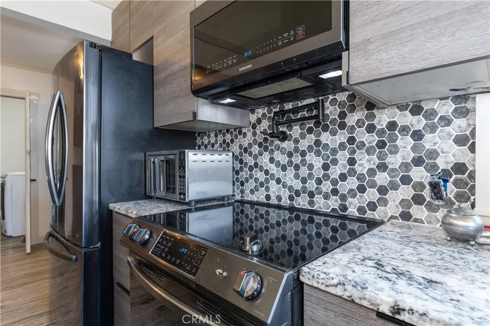 2778 Oak Shores Drive Bradley, CA 93426