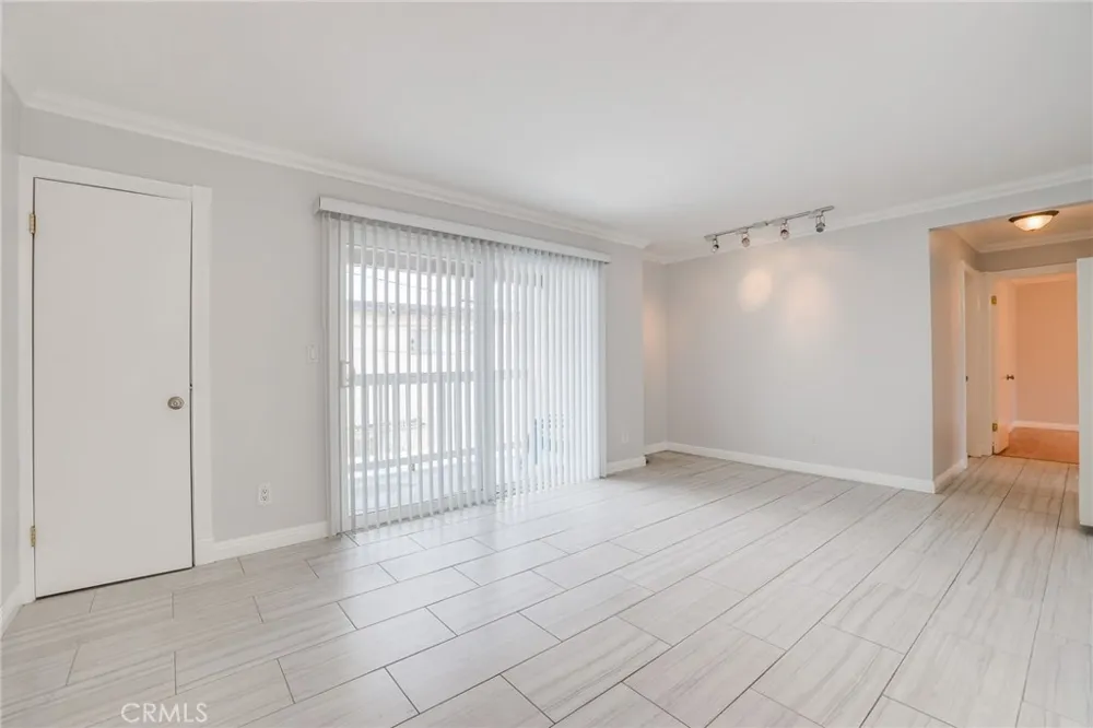 205 13th Street #D Huntington Beach, CA 92648