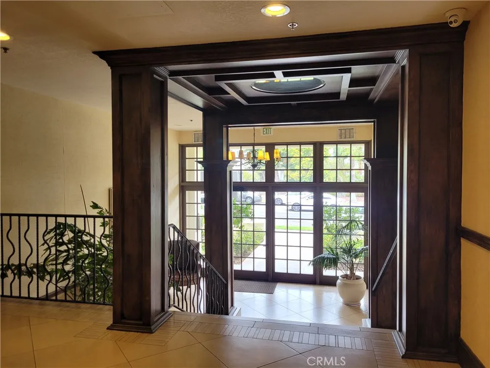 1040 4th #203 Santa Monica, CA 90403