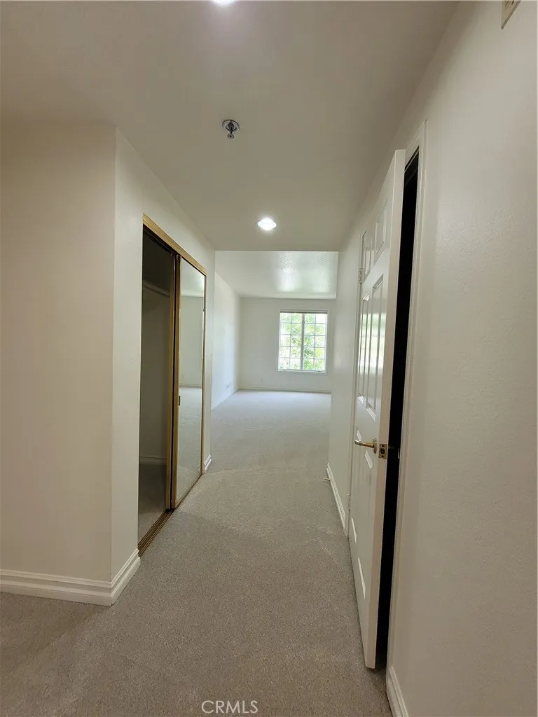 1040 4th #203 Santa Monica, CA 90403