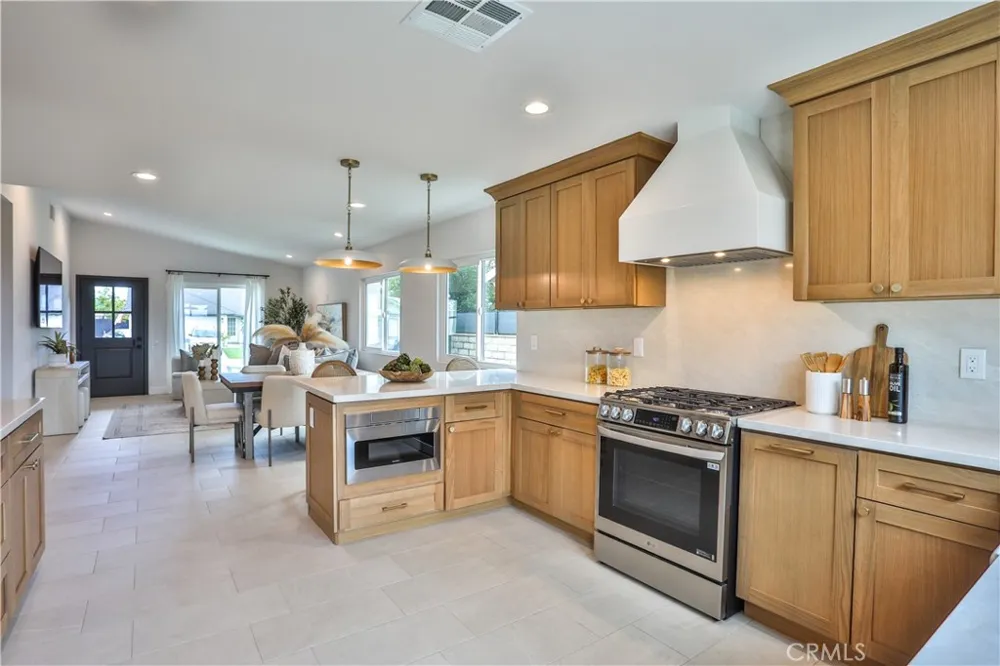 26471 Via Cuervo Mission Viejo, CA 92691