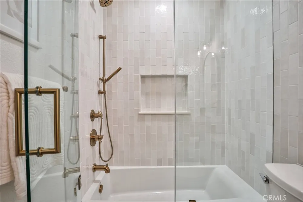 26471 Via Cuervo Mission Viejo, CA 92691