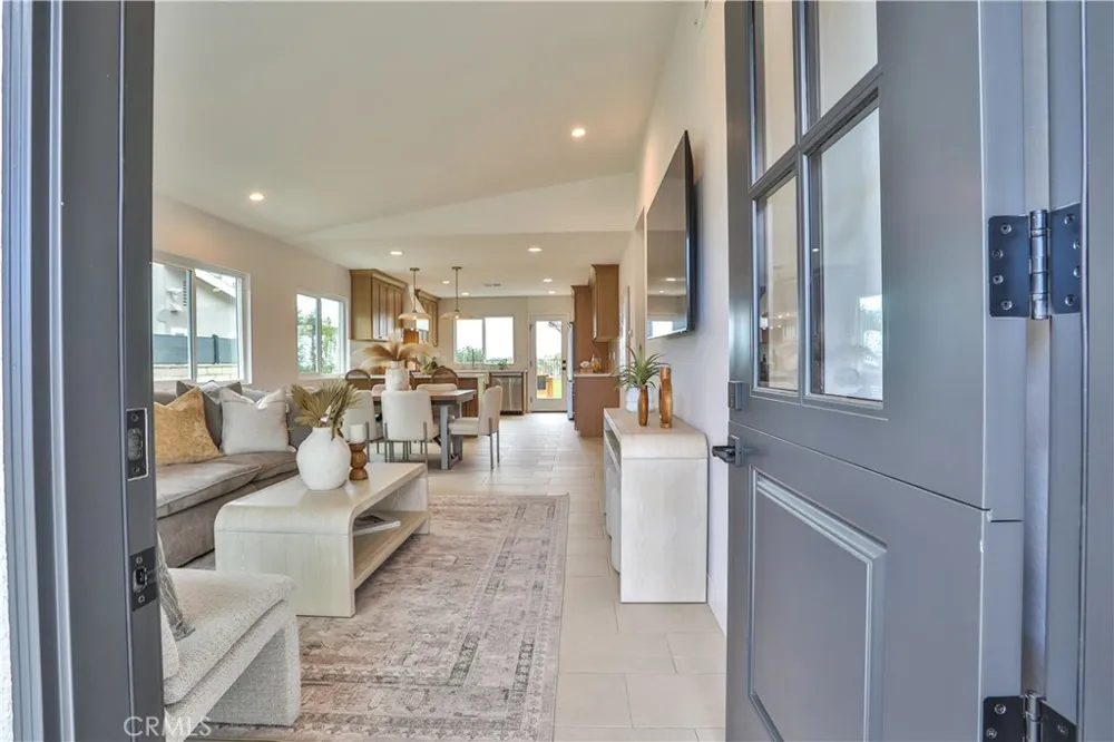 26471 Via Cuervo Mission Viejo, CA 92691