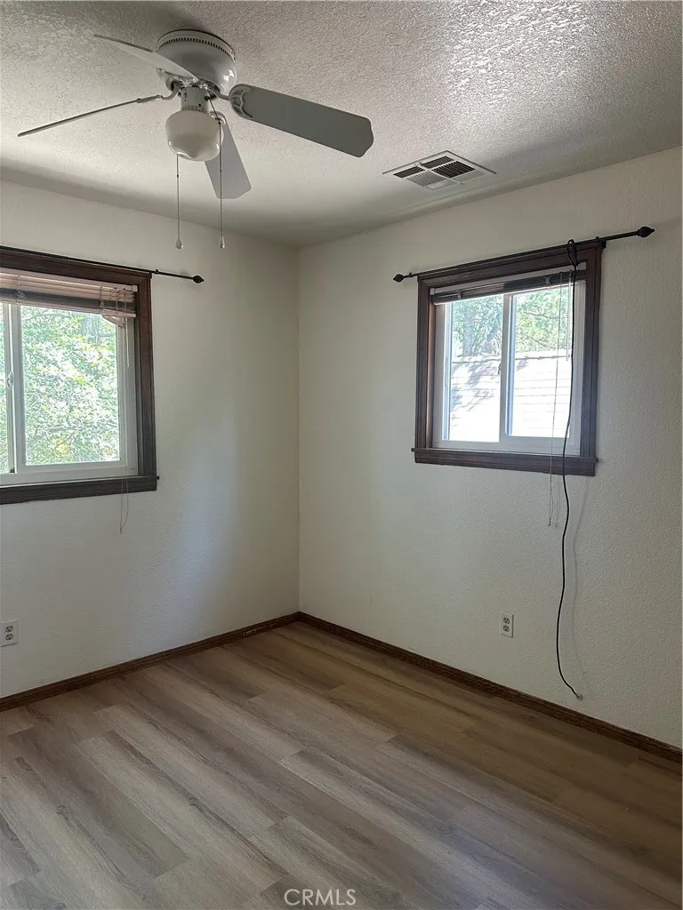2359 Oak Running Springs, CA 92382