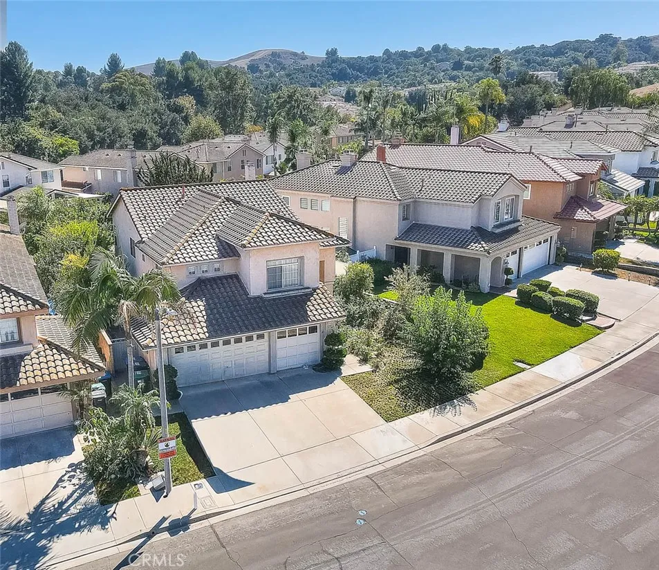 1873 Berryhill Chino Hills, CA 91709