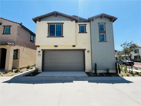 4221 S Malagon Privado
