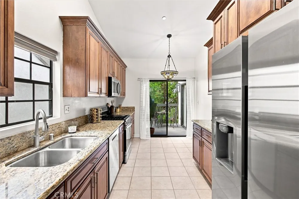 2538 W Macarthur Boulevard ##J Santa Ana, CA 92704