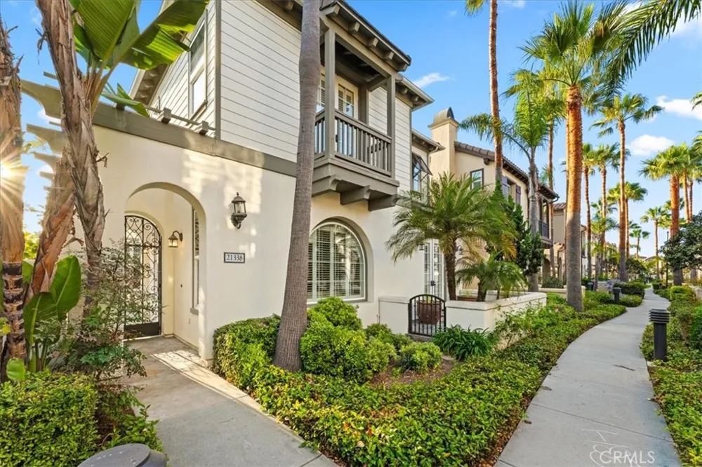 21338 BALERMA LANE Huntington Beach, CA 92648