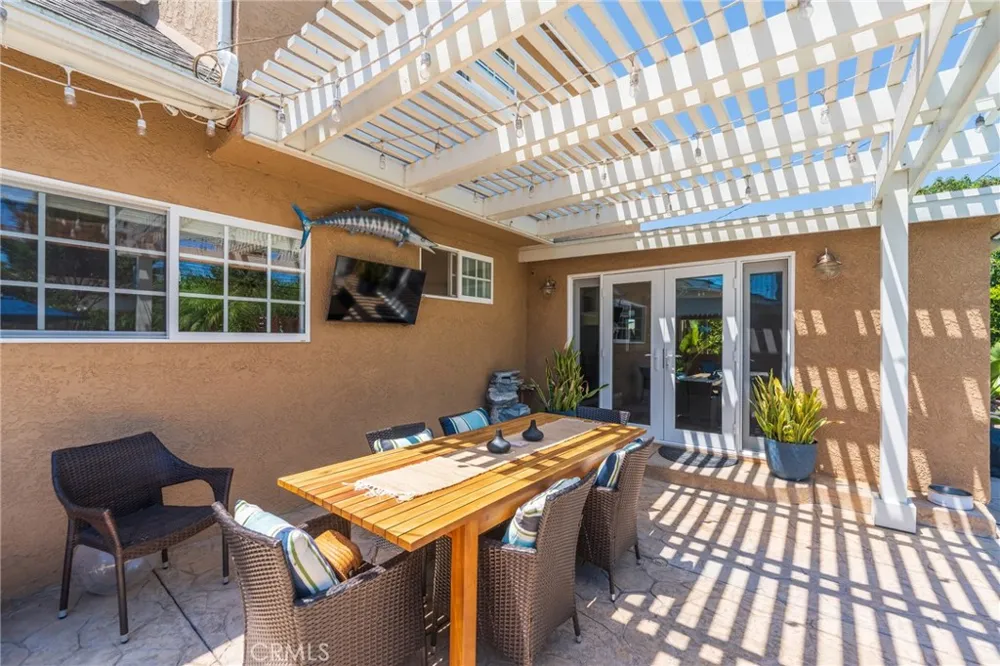 5721 Trinette Garden Grove, CA 92845