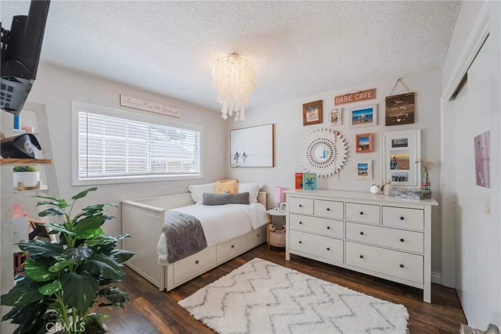 5721 Trinette Garden Grove, CA 92845