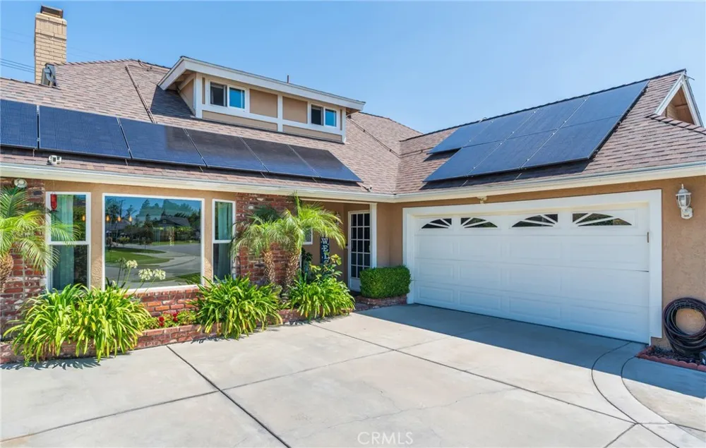 5721 Trinette Garden Grove, CA 92845