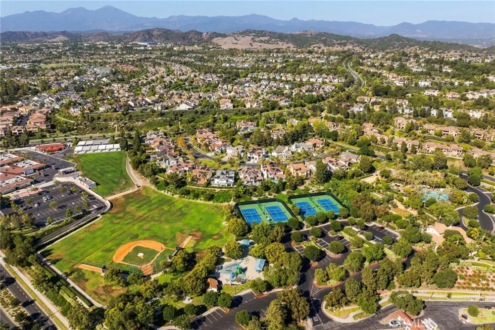 11 Patina Lane Ladera Ranch, CA 92694