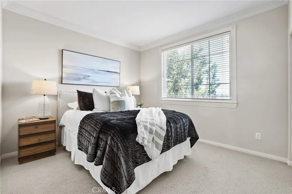 30 Groveside Drive Aliso Viejo, CA 92656