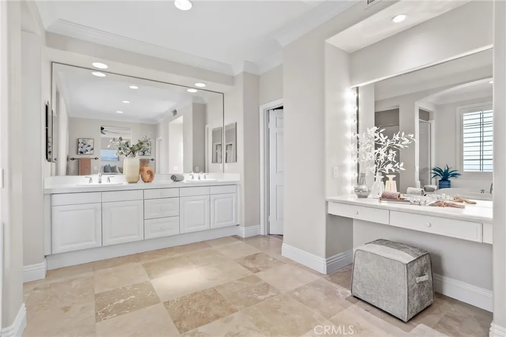 30 Groveside Drive Aliso Viejo, CA 92656