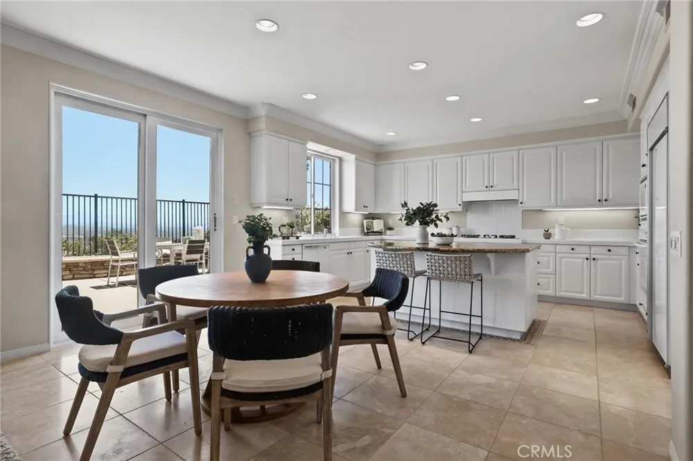 30 Groveside Drive Aliso Viejo, CA 92656