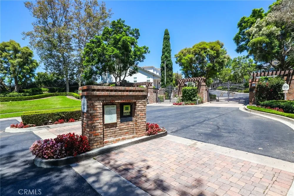 30 Groveside Drive Aliso Viejo, CA 92656