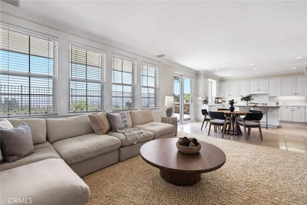 30 Groveside Drive Aliso Viejo, CA 92656