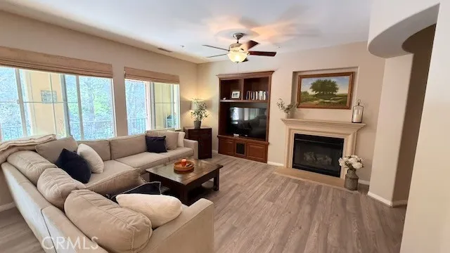 231 Lonetree Irvine, CA 92603