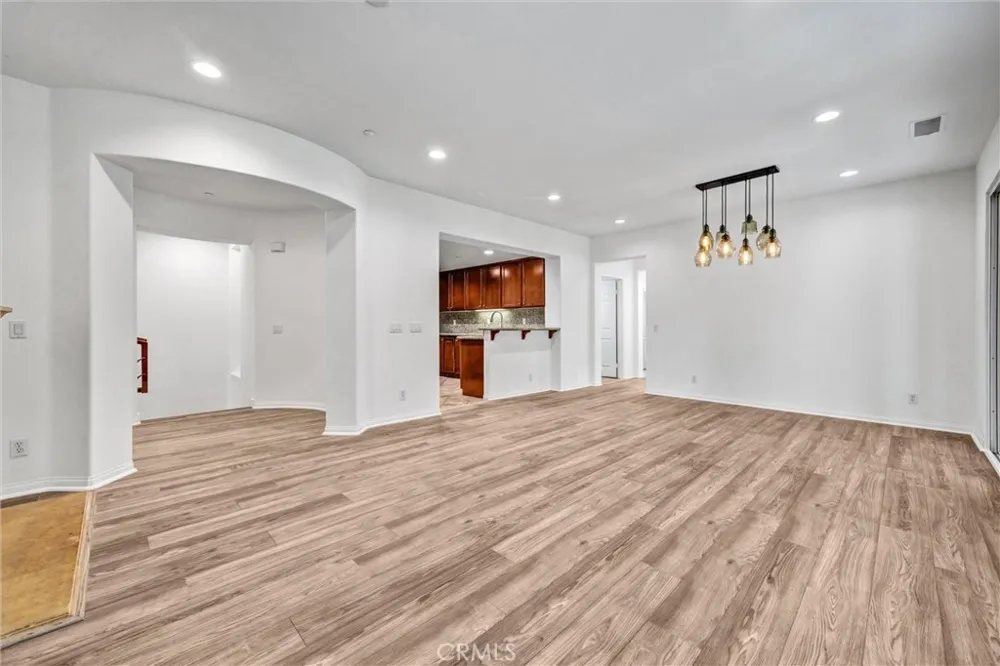 231 Lonetree Irvine, CA 92603