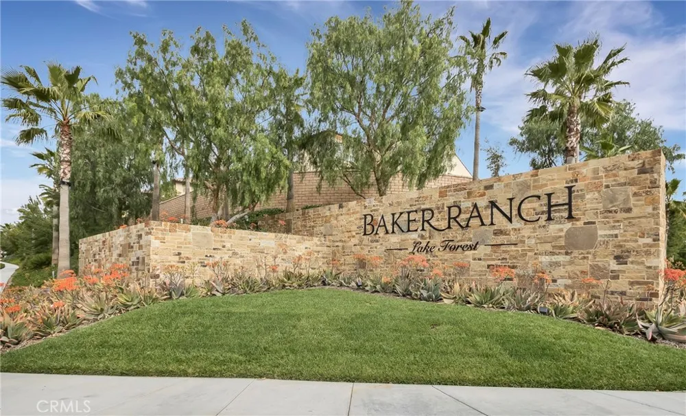 33 Fuchsia Lake Forest, CA 92630