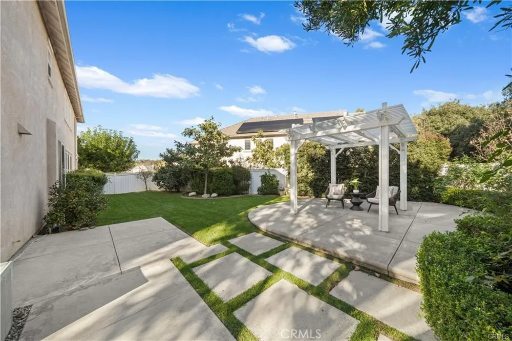 3271 Willow Hollow Chino Hills, CA 91709