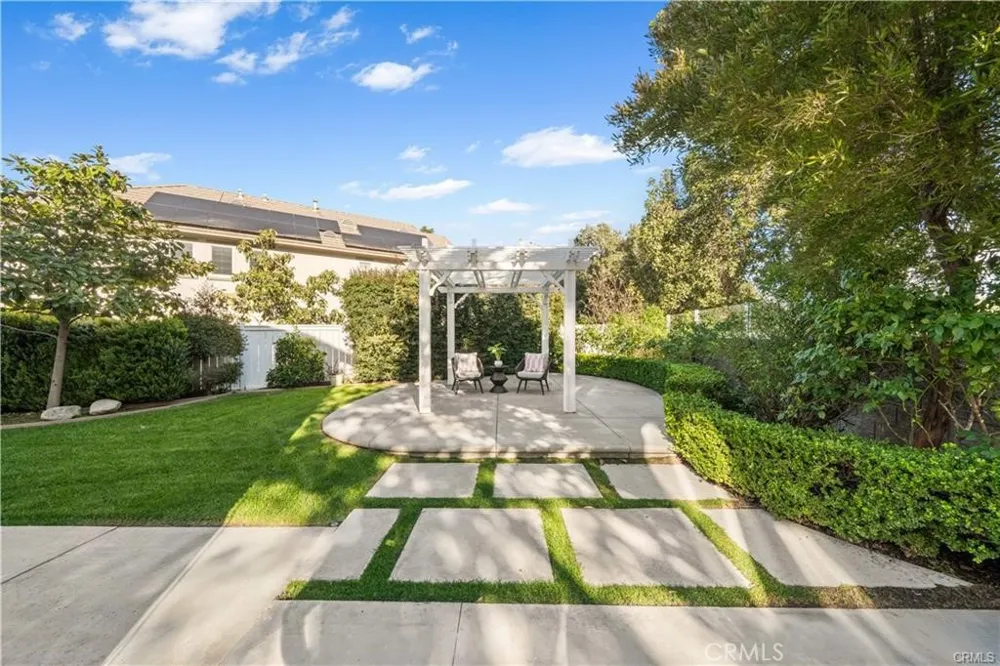 3271 Willow Hollow Chino Hills, CA 91709