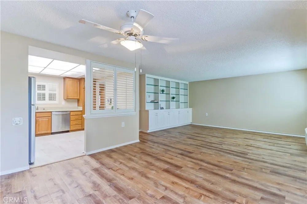 3500 Bahia Blanca W #3B Laguna Woods, CA 92637