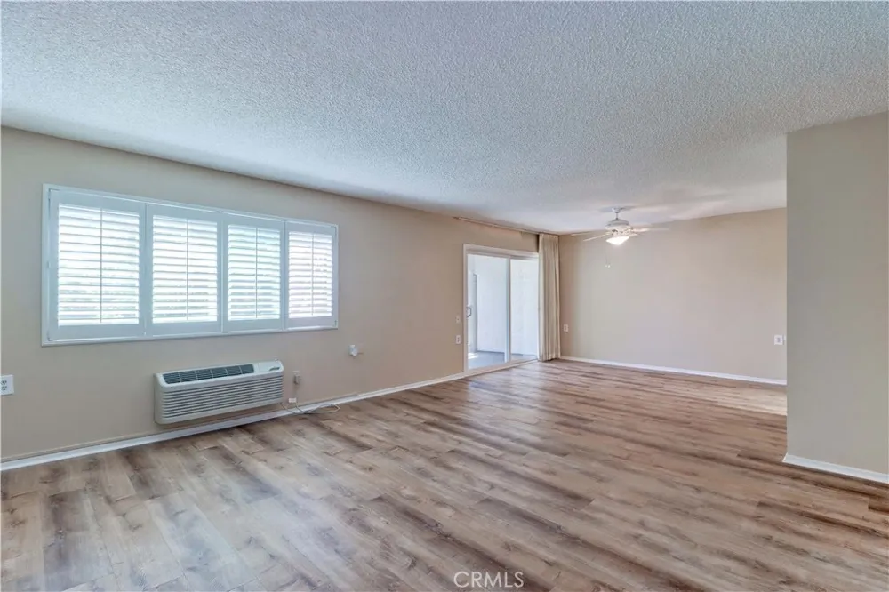 3500 Bahia Blanca W #3B Laguna Woods, CA 92637