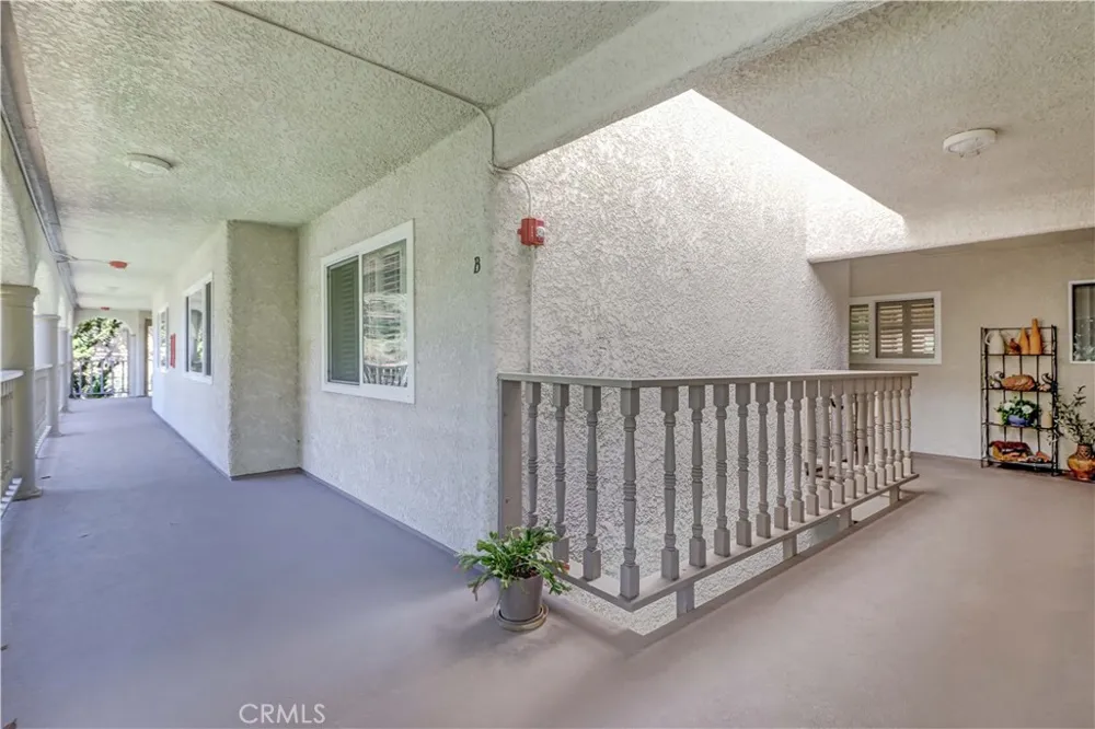 3500 Bahia Blanca W #3B Laguna Woods, CA 92637