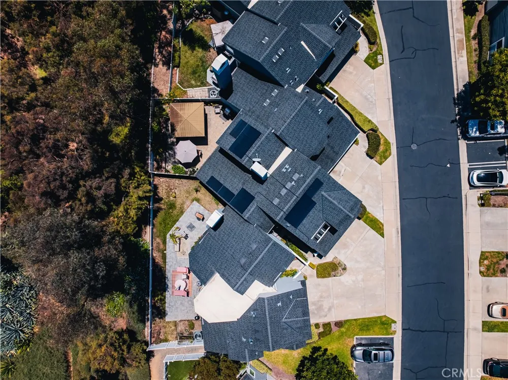 35 Pepperwood Aliso Viejo, CA 92656