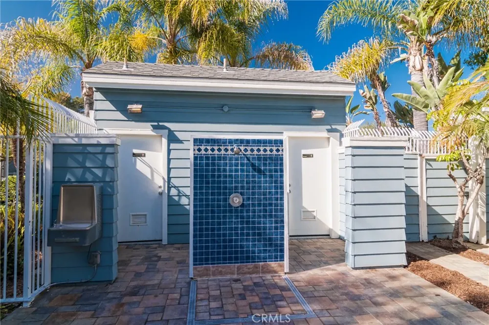 35 Pepperwood Aliso Viejo, CA 92656