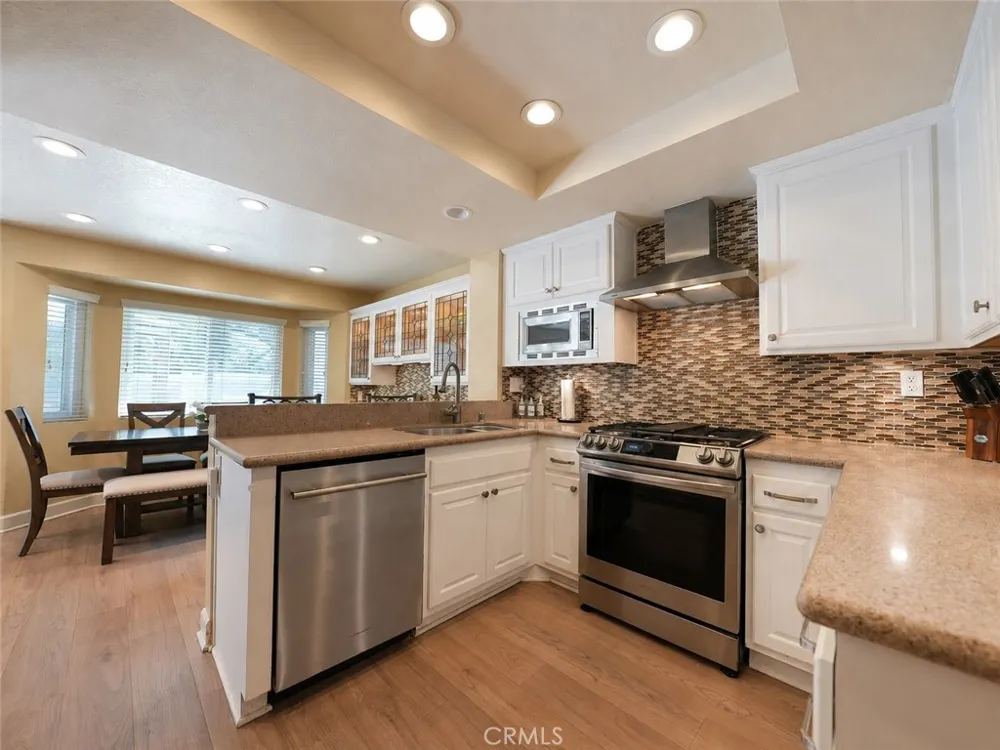 35 Pepperwood Aliso Viejo, CA 92656