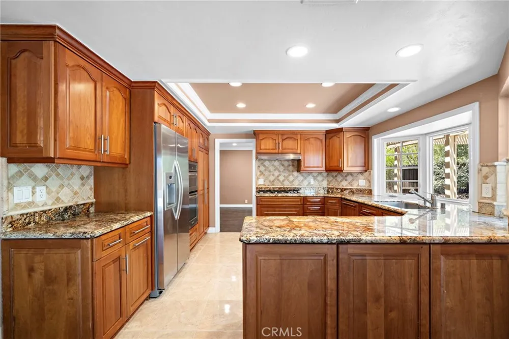 25072 Castlewood Lake Forest, CA 92630