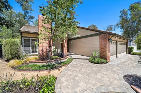 25072 Castlewood