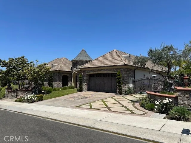 25351 MUSTANG DRIVE Laguna Hills, CA 92653