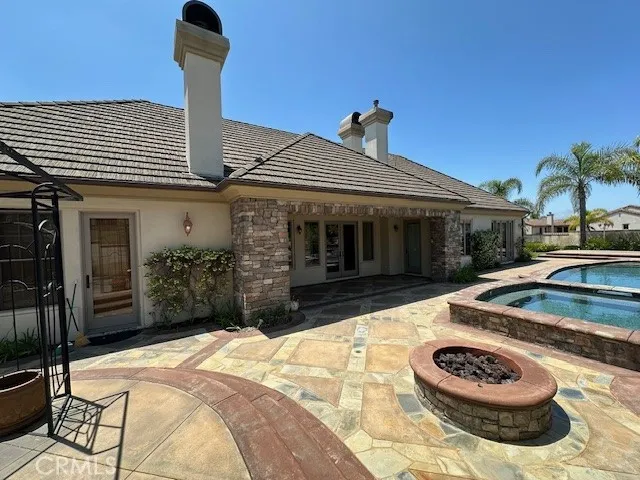 25351 MUSTANG DRIVE Laguna Hills, CA 92653